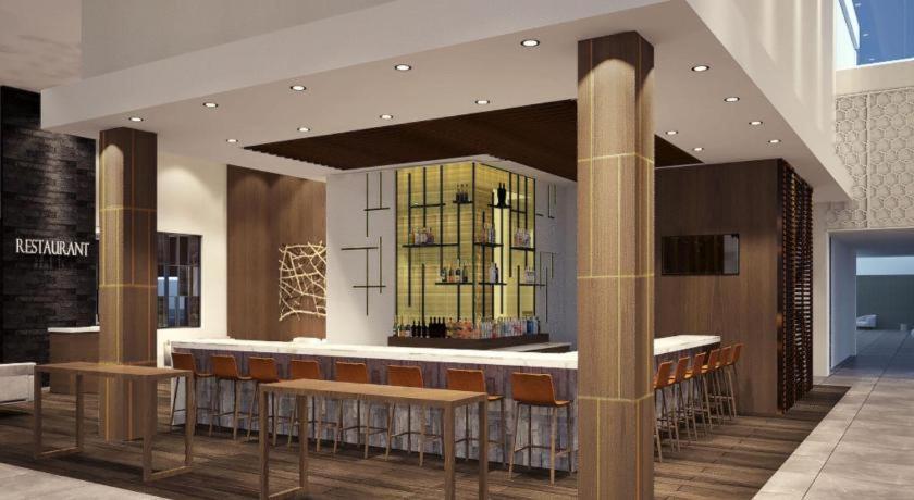 Ontario Gateway Hotel Екстериор снимка